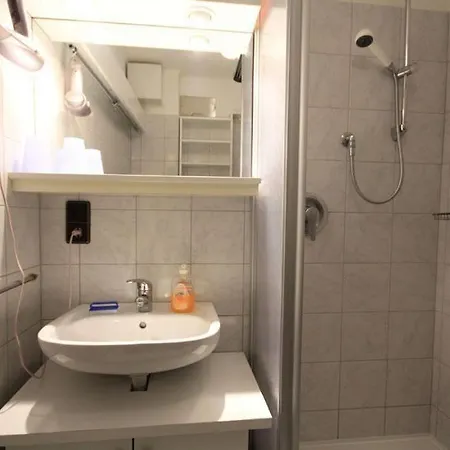 Ferienwohnung-57-mit-teil-meerblick-residenz-meeresbrandung-duhnen